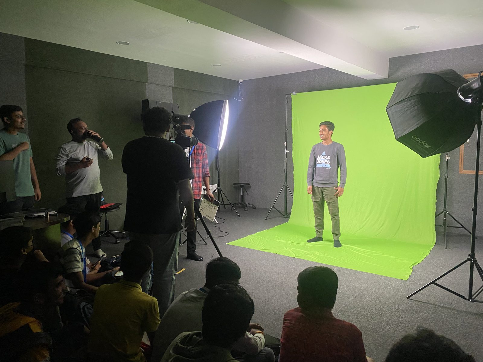 Digital Art & Compositing Workstation - VEDA College Pune