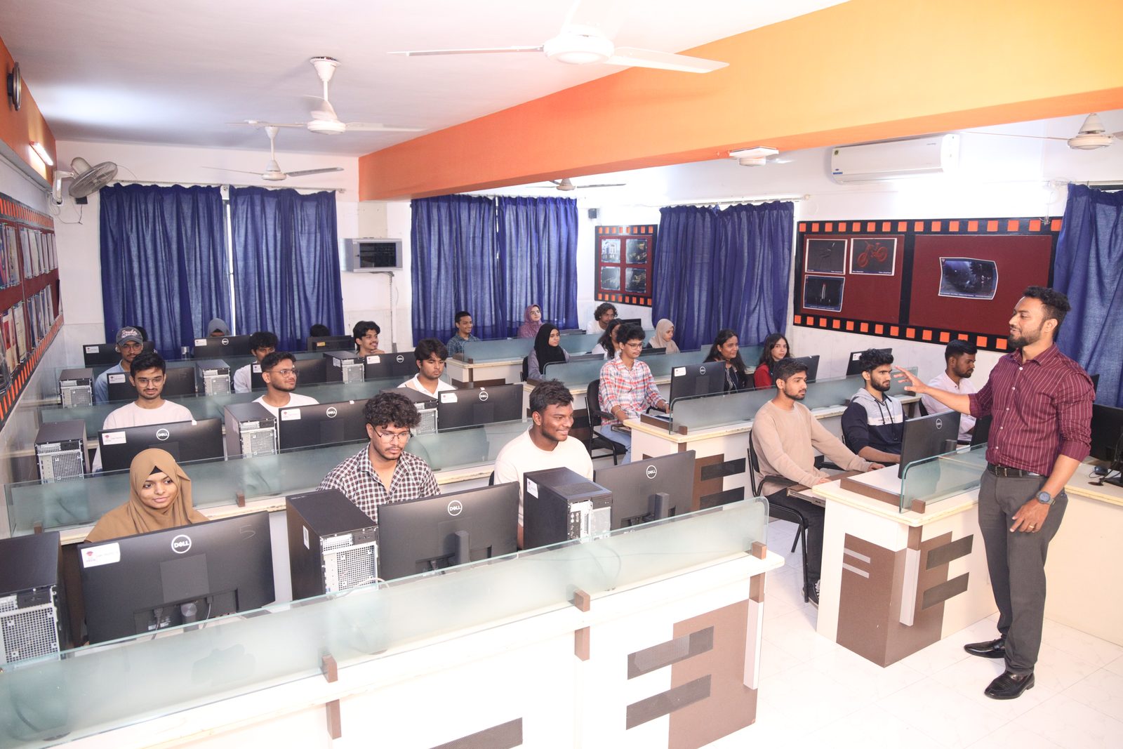Smart Audio-Visual Class