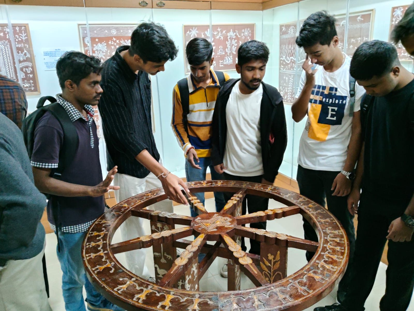 Tribal Art Workshop VEDA College